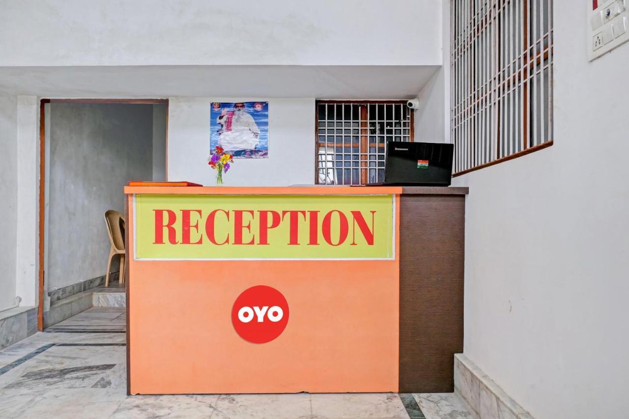 Oyo Flagship Archana Paying Hotel 3*